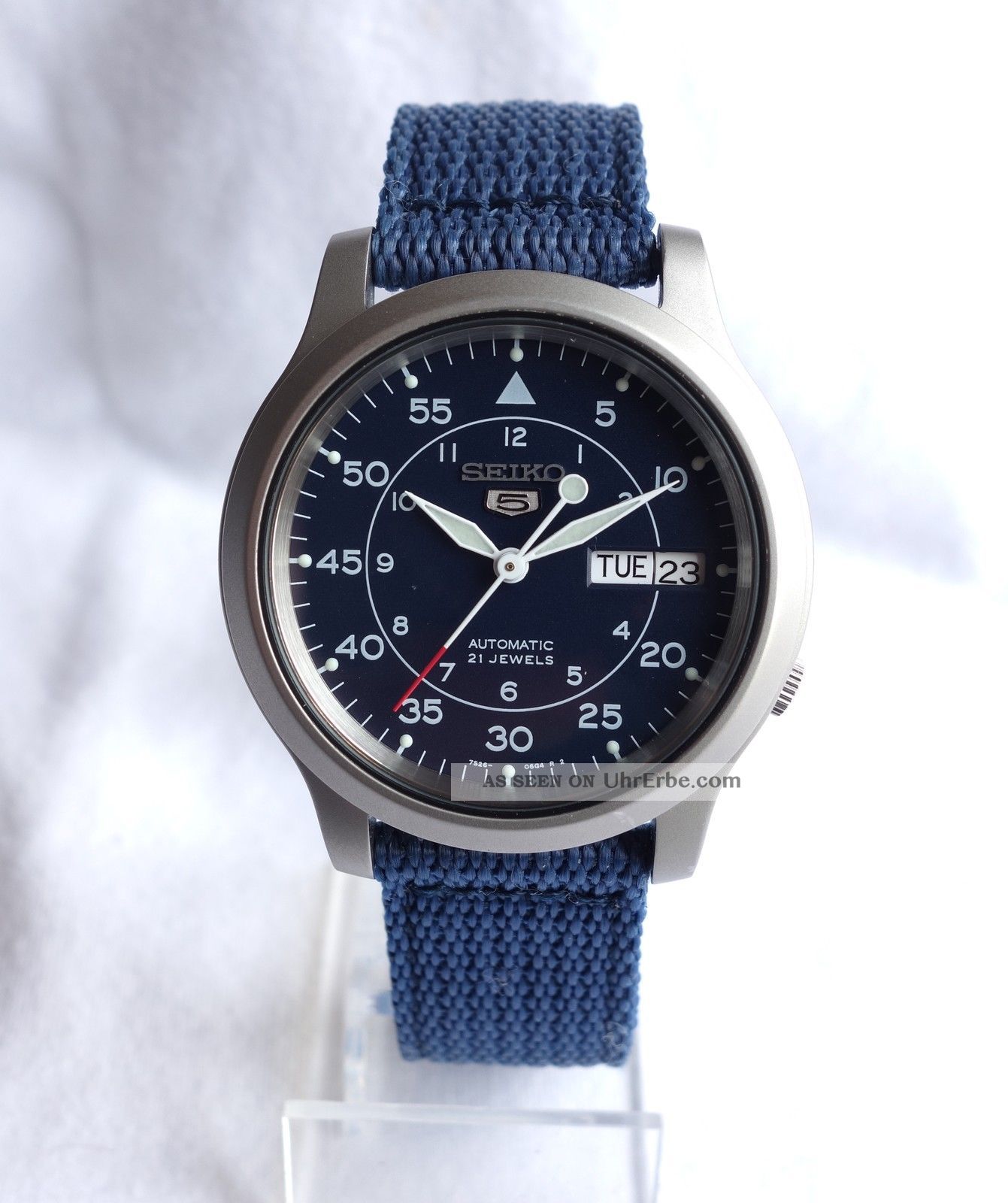 Seiko 5 - Military Style,  Automatic Watch.  Glass Bottom.  Dark Blue Dial.  7s26c Armbanduhren Bild