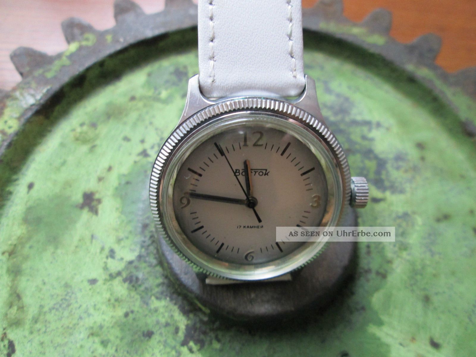 Hau Vintage,  Vostok Armbanduhren Bild