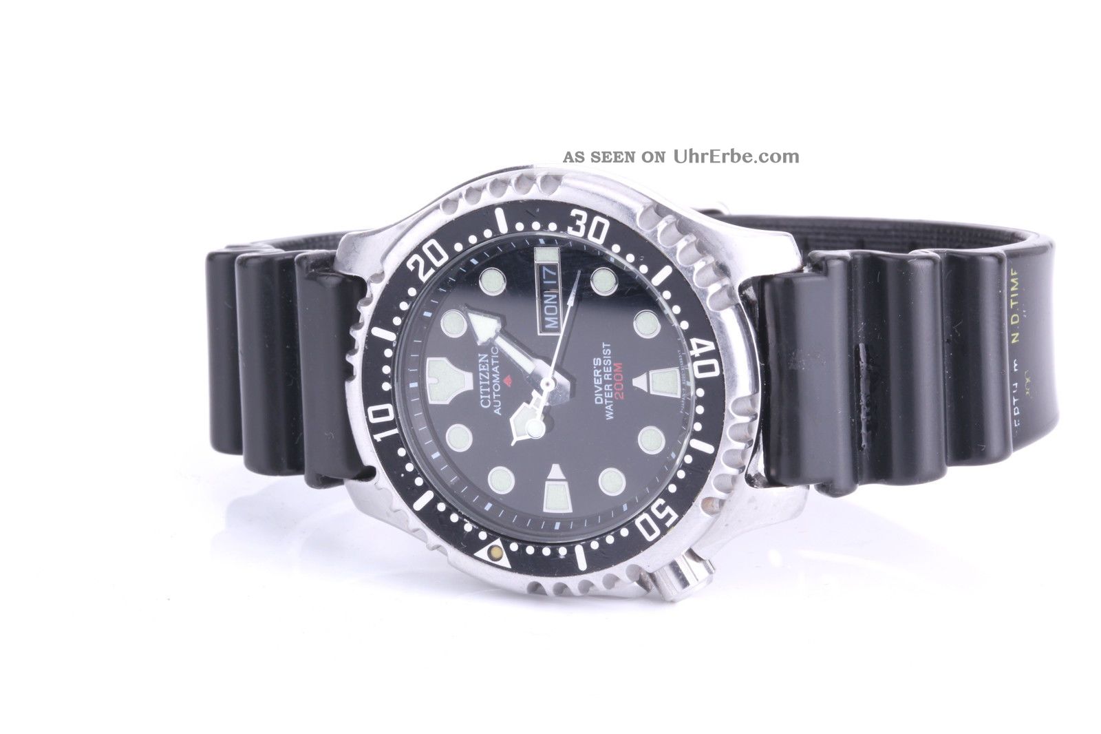 citizen 8203 promaster