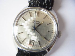 Herrenarmbanduhr Bild