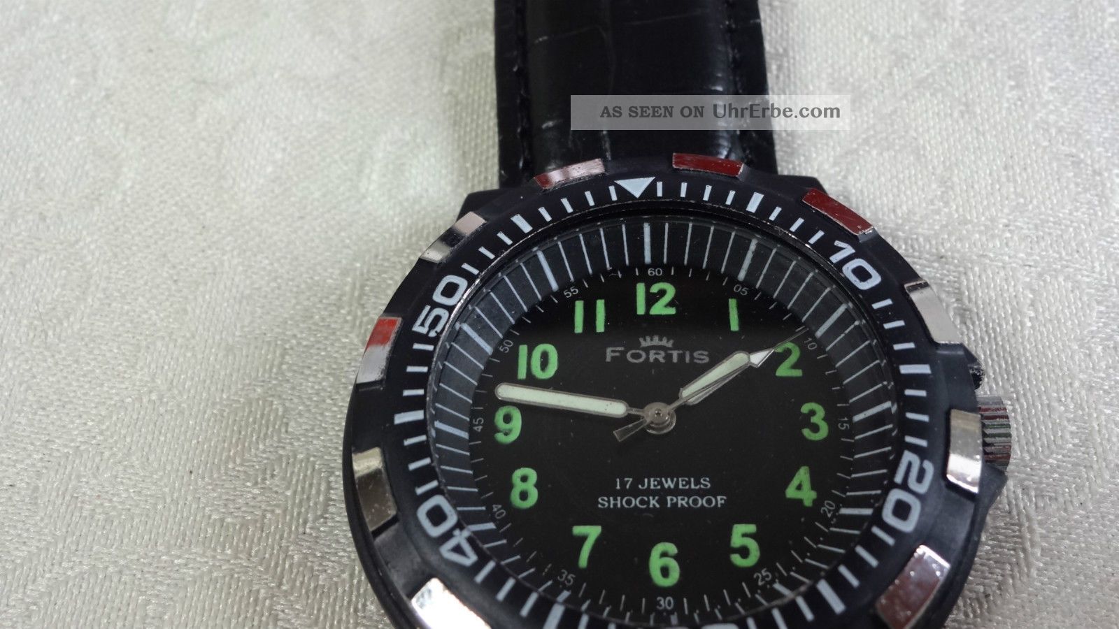 Fortis Handaufzug,  Diver Style,  Uhrwerk Fhf Kal.  969 N Armbanduhren Bild