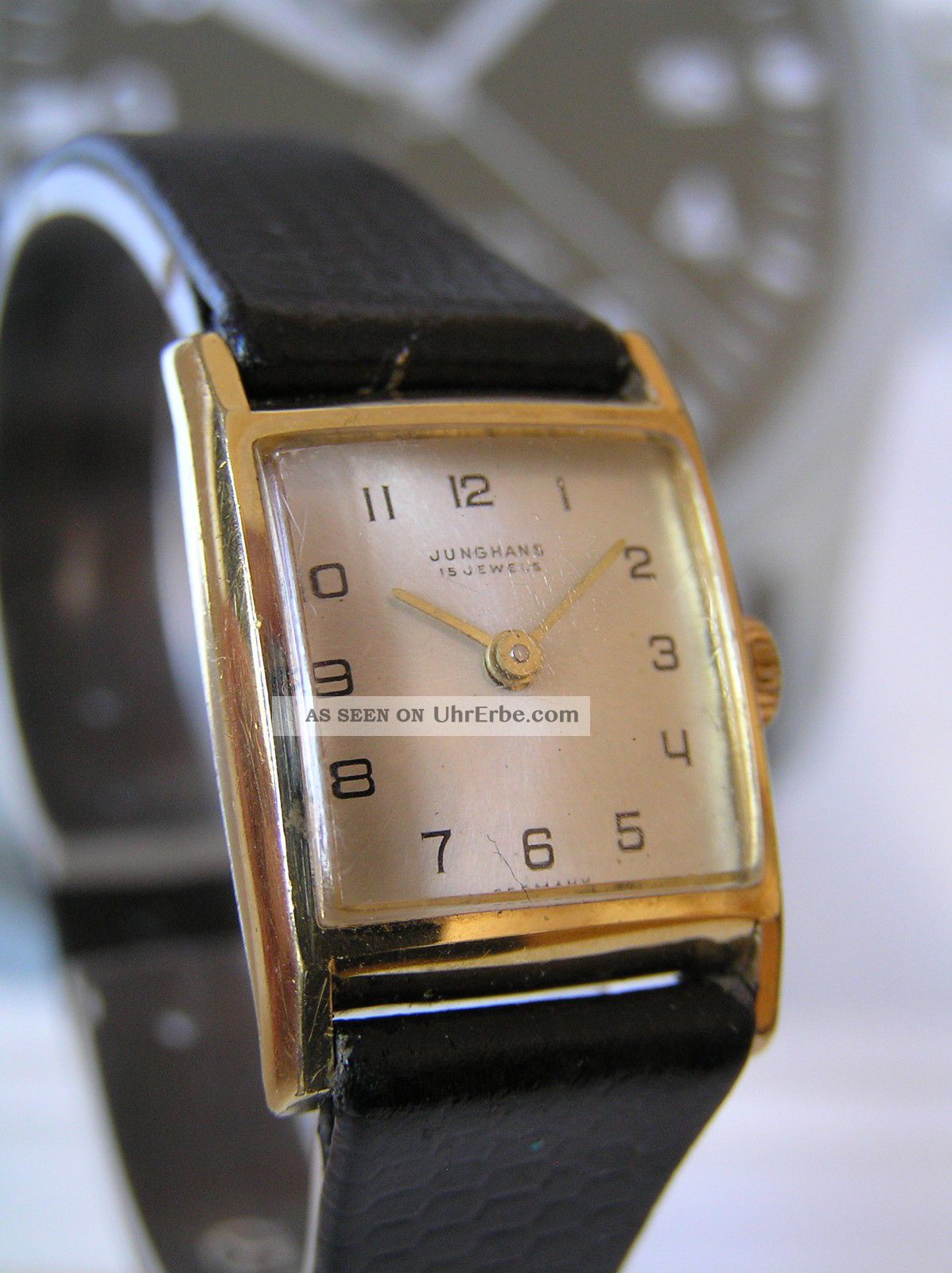 Klassische Junghans Damenuhr Mit Einem Touch Von Max Bill Liebhaberstück