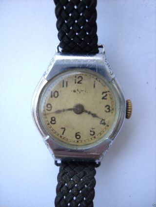 Festa,  Damen,  Armbanduhr,  Handaufzug,  20er Jahre,  Kaliber 629,  Selten Bild