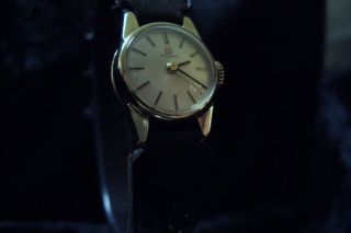 Tissot Mechanische Armbanduhr Für Damen 585 Gold Bild