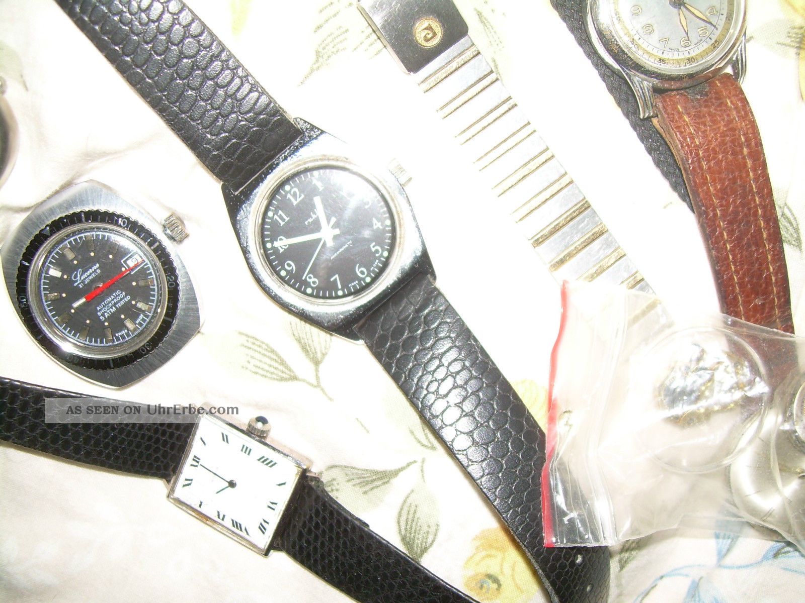 Kleine Sammlung Alter Herrenarmbanduhren Und Werke Armbanduhren Bild