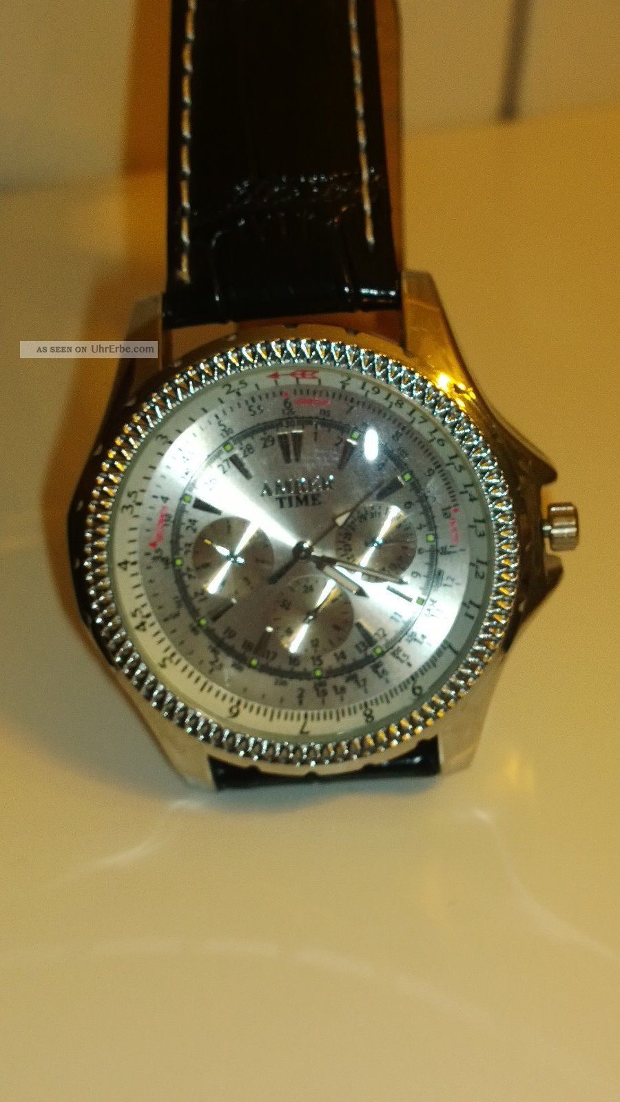 Silberne Herrenuhr Armbanduhren Bild