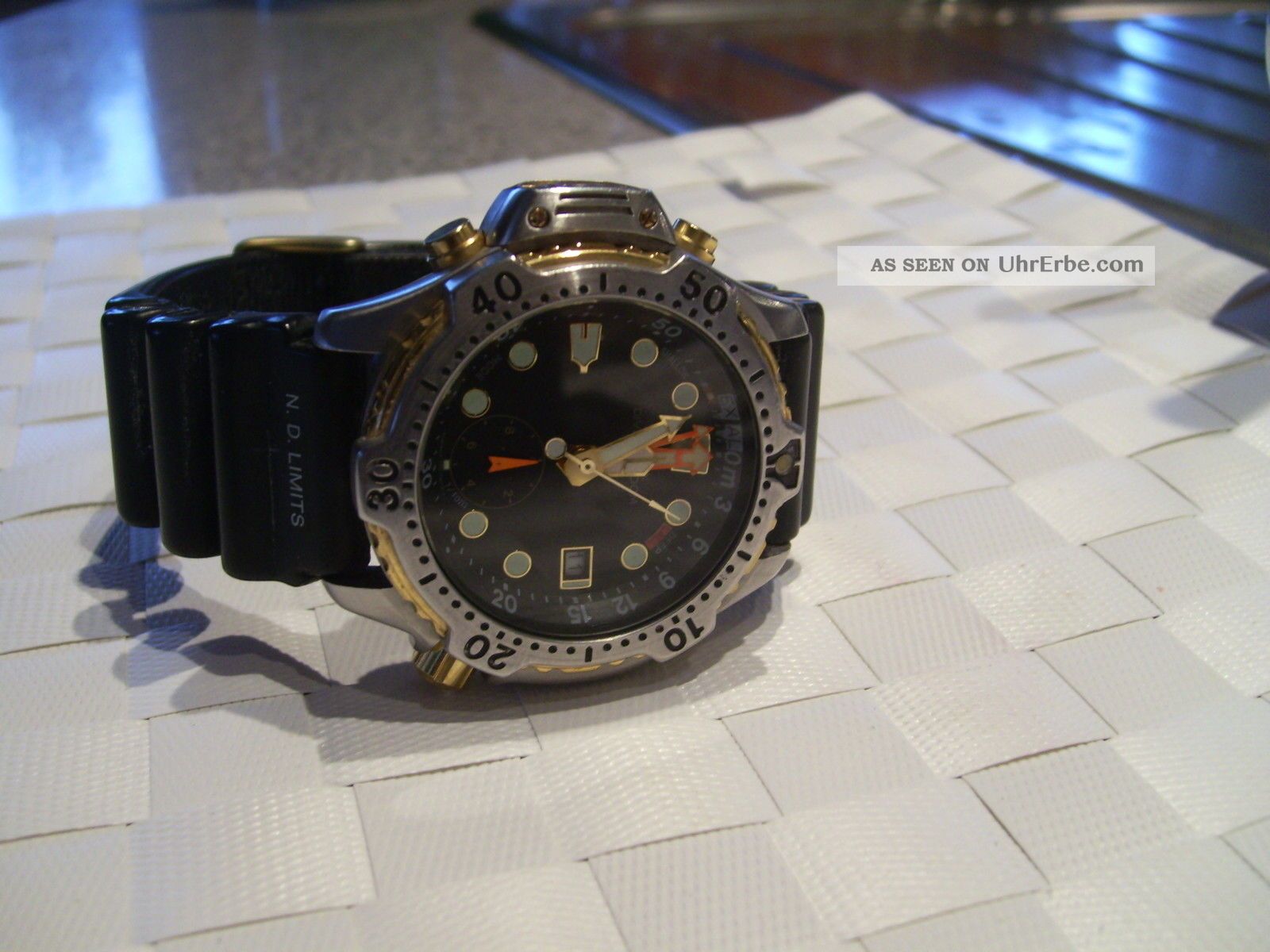 citizen aqualand gold