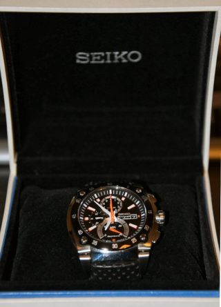 Seiko Sportura Jenson Button Edition (sna749p1 - Cal.  7t82) Bild