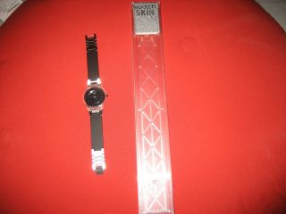 Swatch Skin Damenarmbanduhr Mit Verpackung Ungetragen Bild