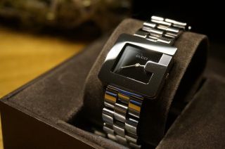 Gucci Damenuhr Armbanduhr G Schweizer Uhrwerk Bild