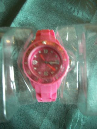 Armbanduhr,  Ice - Watch - Stil,  Gehäuse Mittelgroß,  Pink - Neuwertig Bild