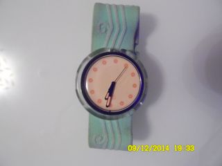 Swatch Pop Damen Armbanduhr Quarz Analog. Bild