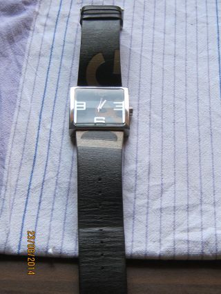 D&g Armbanduhr Time Braunes Leder Bild