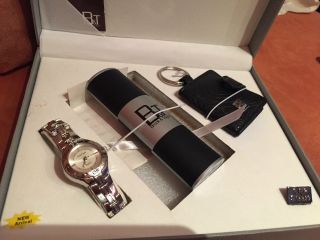 Brook & Taylor Damen Armbanduhr Im Geschenkset Mit Rechner Und Bildhalter Bild