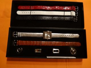 Armbanduhr/damen Von Antonella/ 5 Verschiedenen Lederbändern & Schmuckelemente Bild