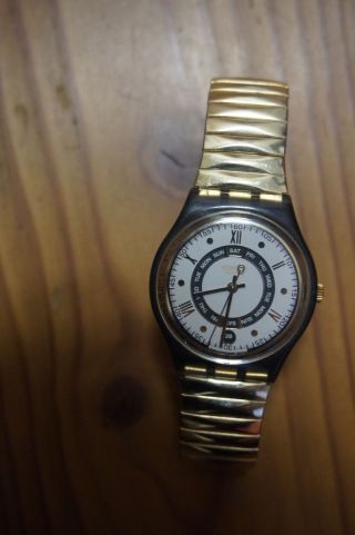 Swatch Damen Armbanduhr Bild