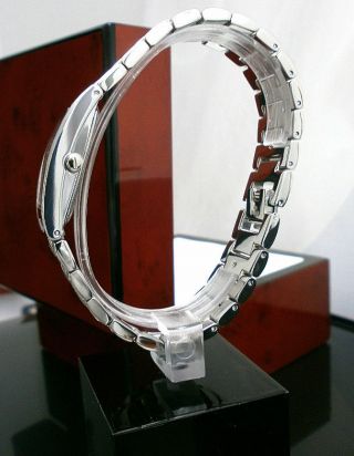 Kienzle Damenuhr Metall Armband Bild