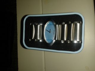 Esprit Damen Uhr Silber - Ziffernblatt Blau Oval Bild