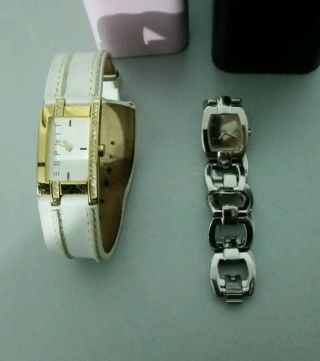2 Stück Esprit Damen - Armbanduhr Edelstahl - Gold - Weiss Lederarmband Ovp Bild
