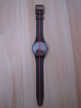 Swatch Felice Varini 360 Rouge Sur Blackout Armbanduhr 700 Jahre Schweiz Mit Ovp Bild