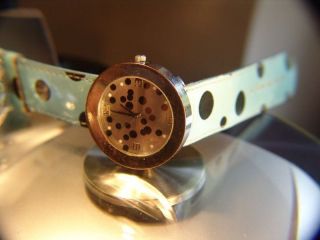 Modische Damen Armbanduhr Von Kost Ø 4,  2 Cm Neue Batterie Bild