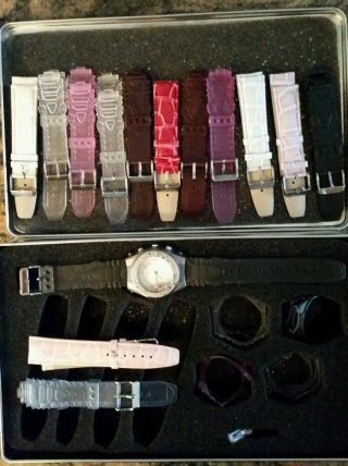 Damen Uhr Mit 14 Auswechselbaren Armbändern Bild