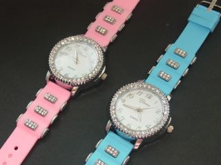 Damenuhr Uhr Quarz Strass Crystal Silikonband Bunt Modern Bild