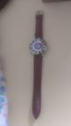 Avon Uhr - Lila - Quartz - Stainless Steel Back - Armbanduhren Bild 1