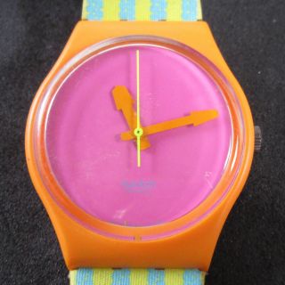 Swatch Armbanduhr,  Uhr Läuft,  Batterie Ist Bild