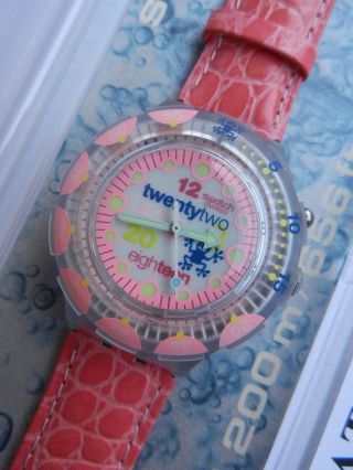 Swatch,  Scuba Loomi,  Sdn900 Pink Pleasure,  Neu/new Bild