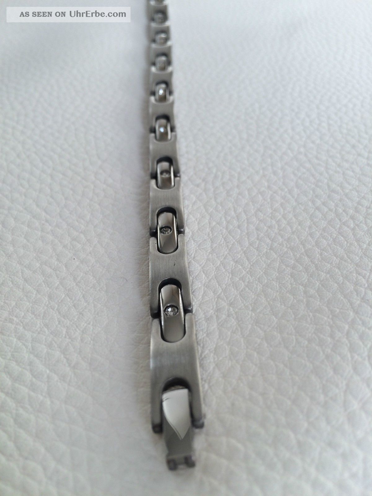 Armband Silber/edelstahl Modern Stilvoll Design Mit Strass Armbanduhren Bild