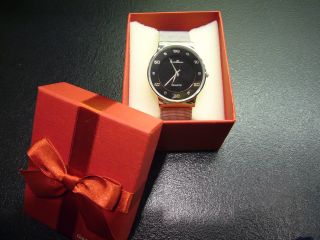 Excellanc Slimline Armbanduhr In Geschenkbox Bild