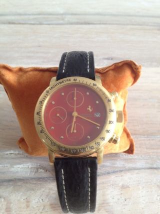 Limitierter Ferrari Chronograph 18 Kt.  Gelbgold U.  Rotem Ziffernblatt Nr.  45/50 Bild