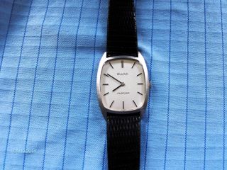 Bulova Longchamp,  Sehr Flache Elegante Armbanduhr Bild