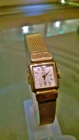 Schöne Goldene Glashütte Damen Armbanduhr Bild