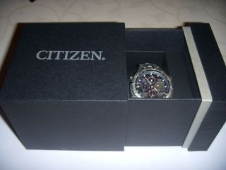 Citizen Promaster World Time Chronograph,  Cal.  C300 (navihawk),  In Geschenkbox Bild