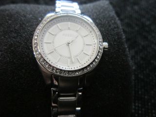 Fossil Armbanduhr Uhr Silber Mit Steinchen 109,  00 Ovp, Bild