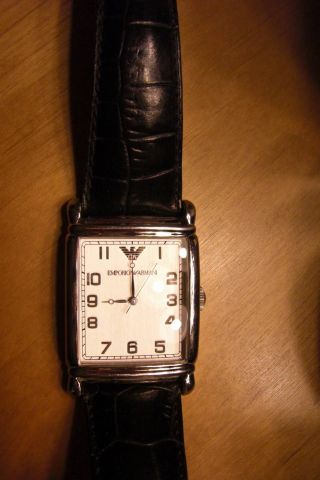 Emporio Armani Armbanduhr Uhr Ar0231 Klassiker Weißes Zifferblatt Incl.  Batterie Bild