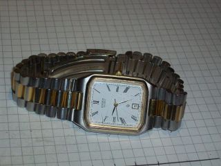 Citizen Quartz Uhr Mit Datum Tolles Armband Silber Und Goldfarben Bild