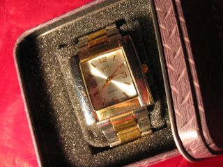 Sehr Große Armbanduhr Mit Box.  Alado Bild