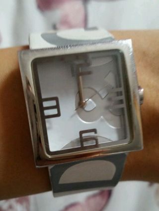 Dolce & Gabbana Dw0036 D&g Armbanduhr Für Damen Lederarmband Weiß Silber Bild