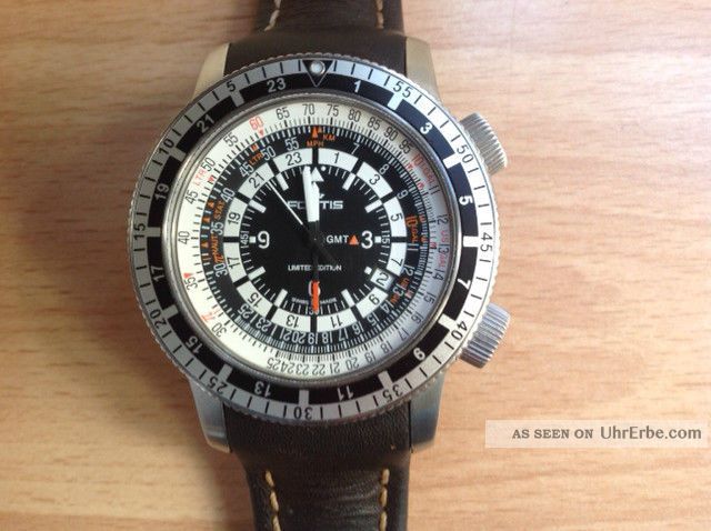 Pilotenuhr,  Fliegeruhr,  Fortis B - 47 Calculator Gmt 3 Time Zones Armbanduhren Bild