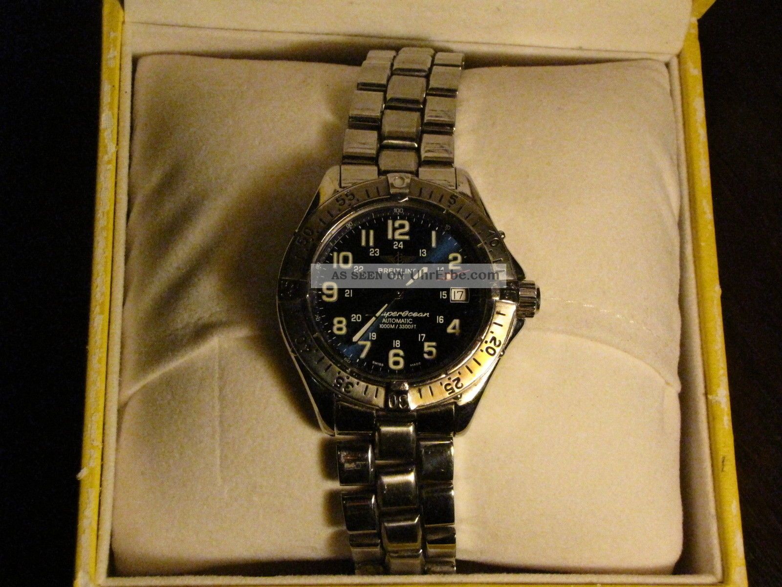 Breitling Superocean A 17340 Armbanduhren Bild