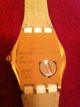 Swatch Irony Gold Mit Weißem Lederband,  Ungetragen Aus Sammlung,  Edel Armbanduhren Bild 3