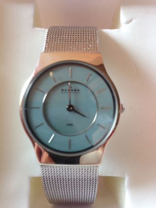Skagen Uhr Damen Edelstahl Milanaise Armband Flach Edel - Elegant Bild