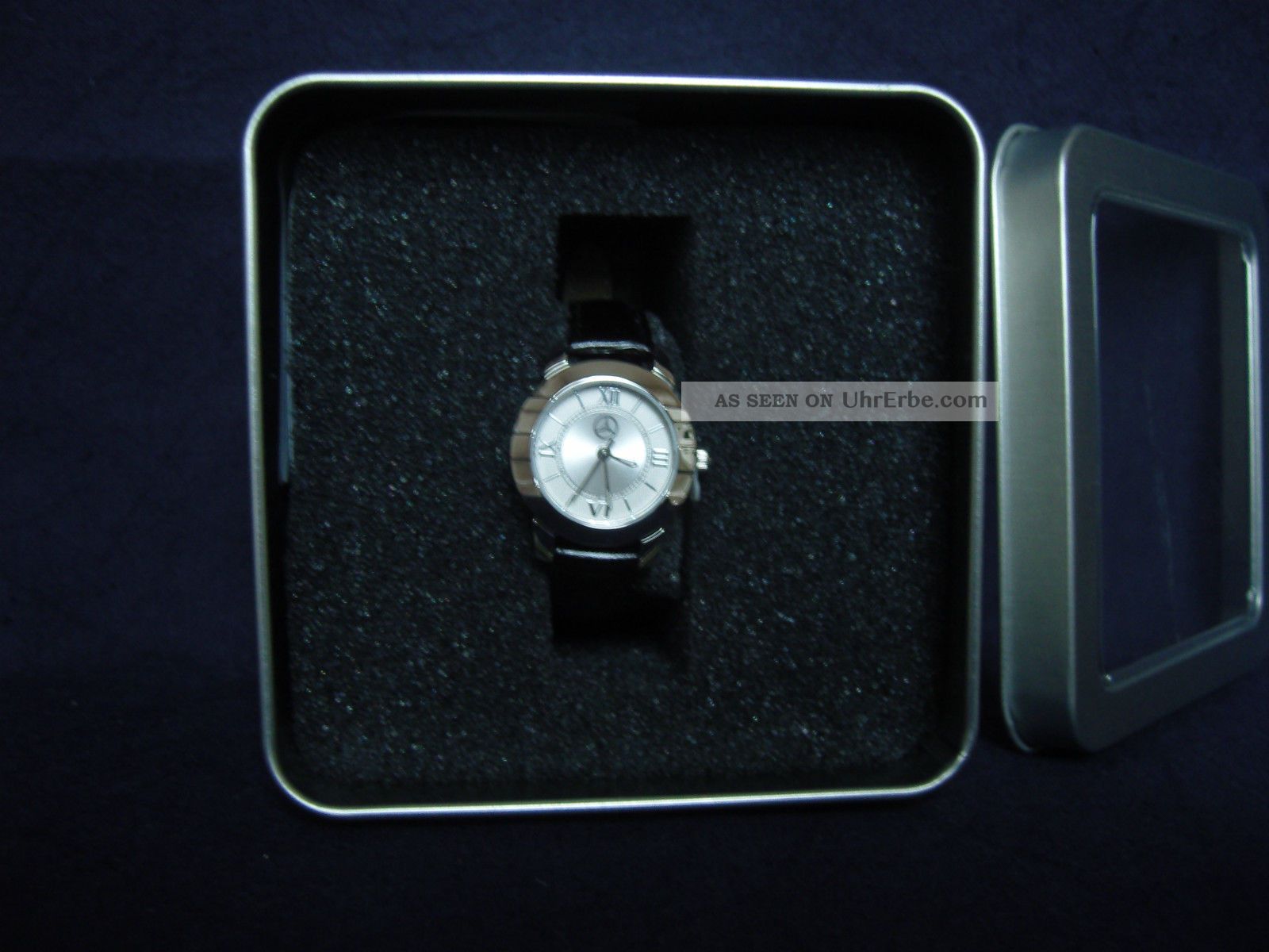 Armbanduhr Für Damen. Armbanduhren Bild