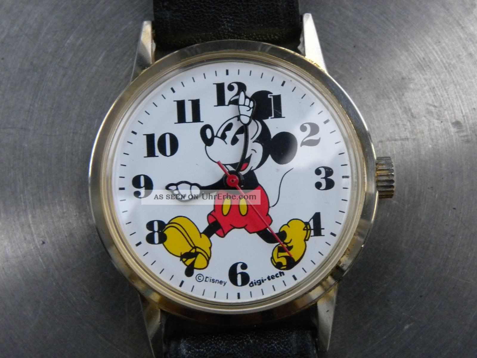 Große Mickey Mouse Handaufzuguhr / Sammleruhr Armbanduhren Bild