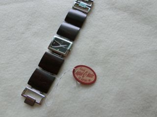 Moderne Damen Armbanduhr Von Fossil Bild