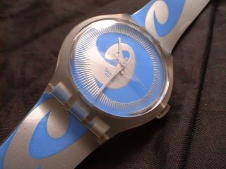 Swatch X - Large Sudk 111 Perfekt Wave Blau/ Silber Bild