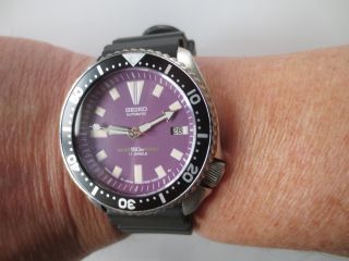 Seiko Automatic Purple Dial Scuba Divers Watch 7002 Bild